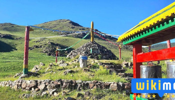 Ovoony Enger tourist camp - Bogdain Khid