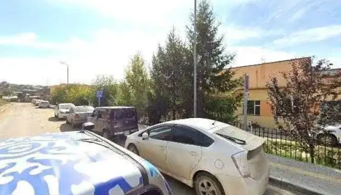 9 -  R Surguul Gudamzh Kharakh Bolon 360deg - Улаанбаатар