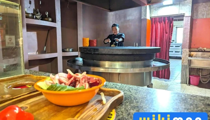 Altai Mongol Grill Khool Und - Улаанбаатар