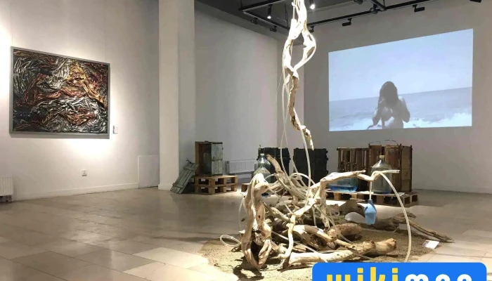 B contemporary art gallery - Сбд - 7 Хороо
