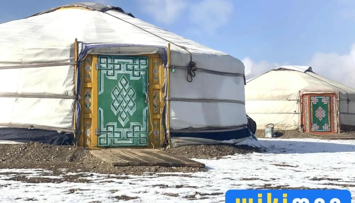 Baiantumen Amraltyn Gazar Bugd - Арвайхээр