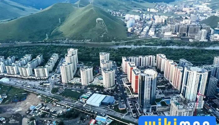 Chinggis Khaan Mountain Portrait - Улаанбаатар