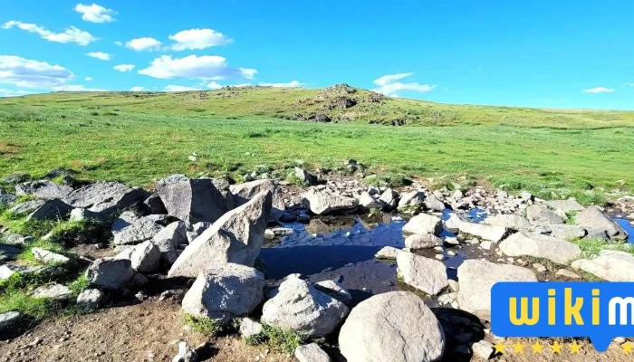 Chuluutyn Bulag Bugd - Burhantayn Suurin