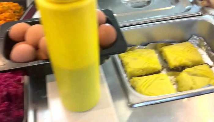 Dream Oasis Restaurant -  Video - Чойр