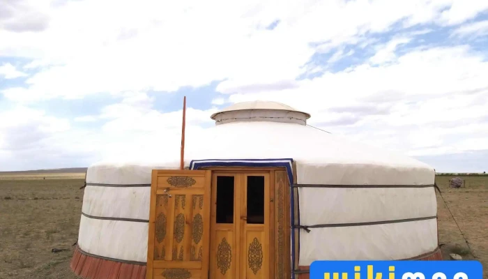 Duuren Shargal Els Ger Buudal Duuren Guesthouse Gadnakh Zurguud - Өмнөговь