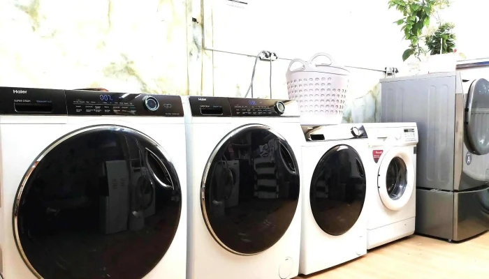 Erdenet Bubble Laundry -  Dotor Tal - Эрдэнэт
