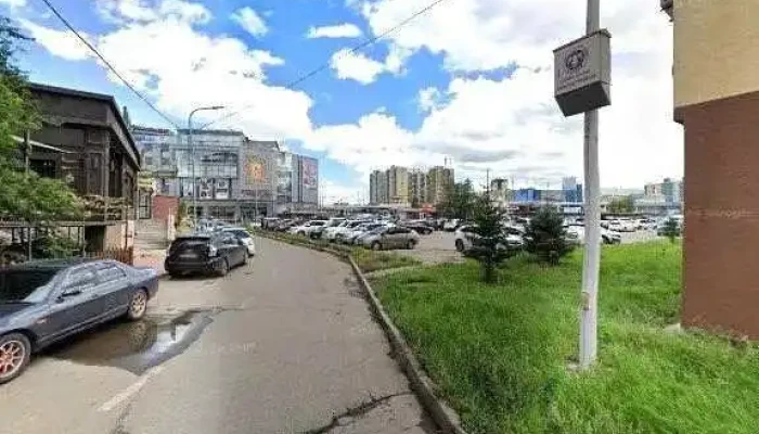 Guru Restoran Lounzh Gudamzh Kharakh Bolon 360deg - Улаанбаатар