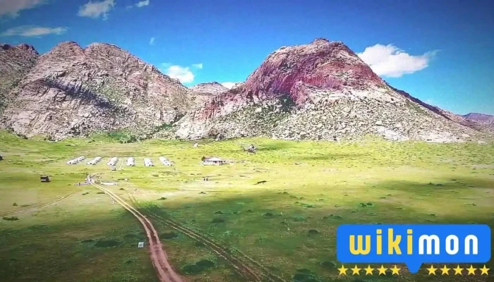 Khankhar Uul Tourist Camp Ar Mongol Travel Video - Улааншивээт