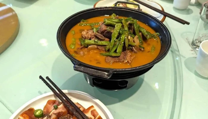 Khiatad Luu Restoran Khool Und - Улаанбаатар