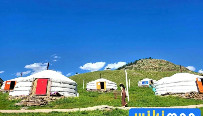 Ovoony Enger Tourist Camp -  Gadnakh Zurguud - Bogdain Khid