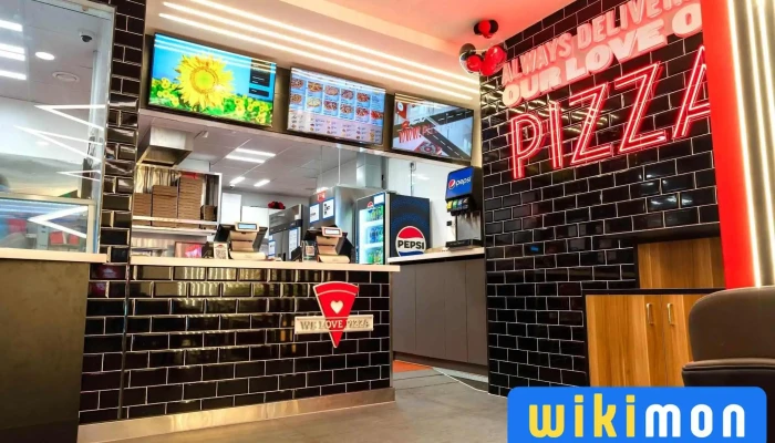 Pizza Hut -    Darkhan Bugd - Шинэ