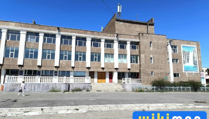 Uvurkhangai Theatre - Арвайхээр