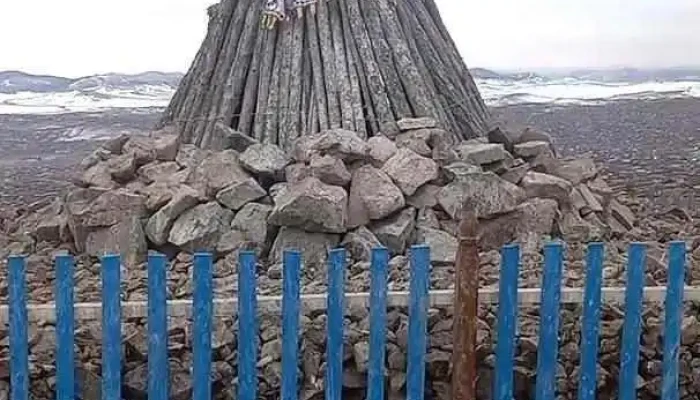 Баян Өндөр - Эрдэнэт